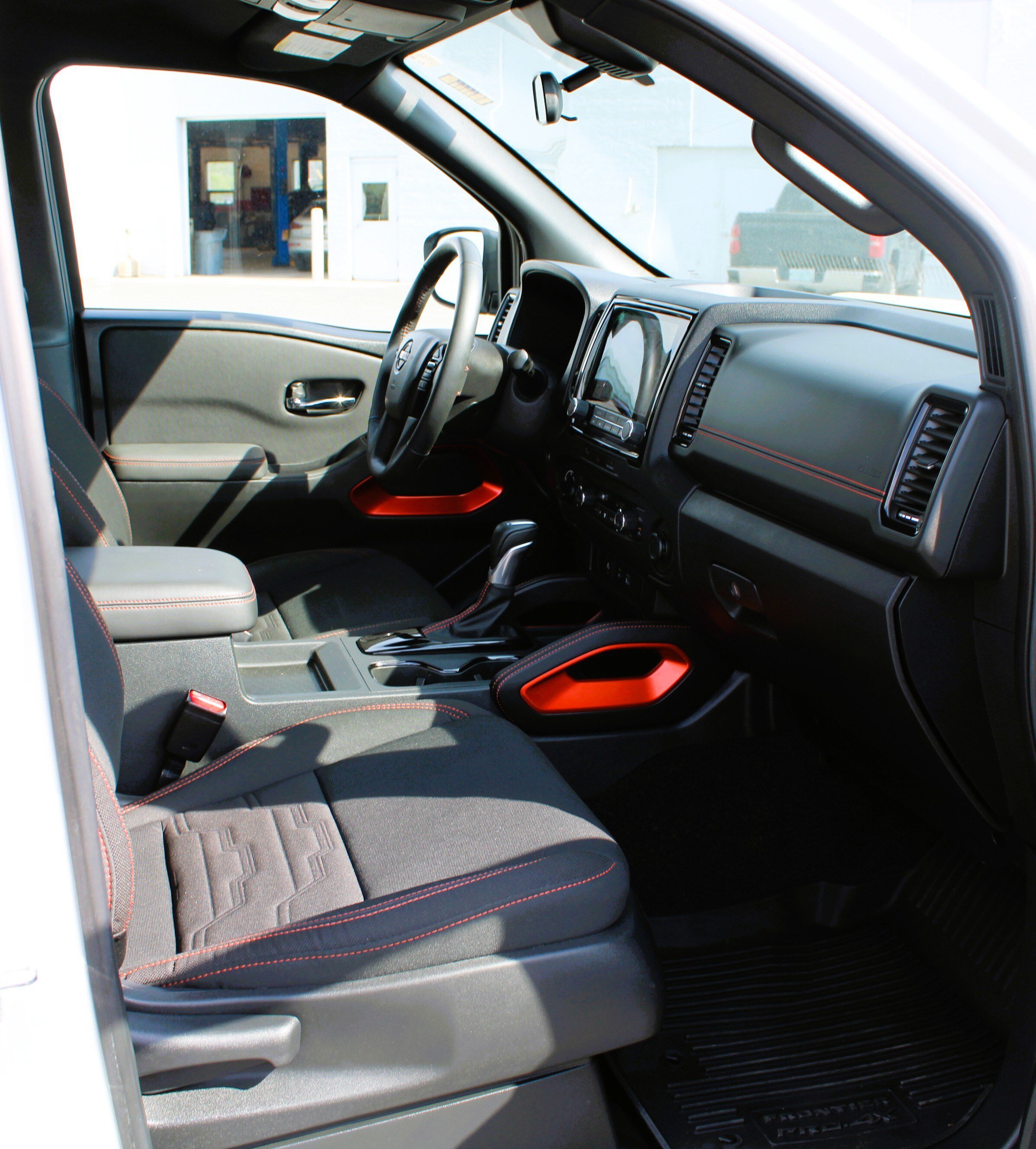 Used 2024 Glacier White Nissan PRO-4X image 15