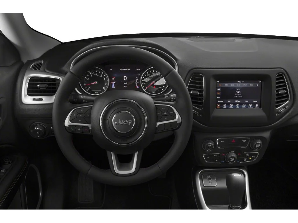 Used 2019 Diamond Black Jeep Latitude image 4