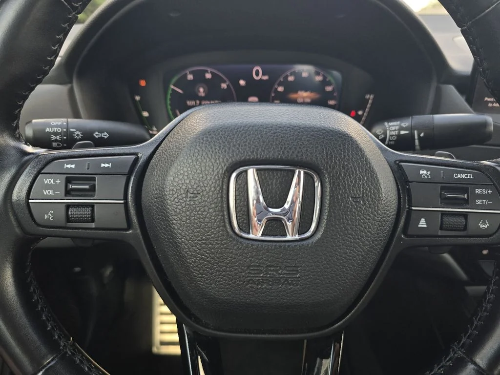 Used 2024  Honda Sport-L image 23