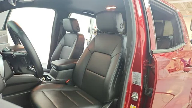 Used 2025 Red Chevrolet LT image 17