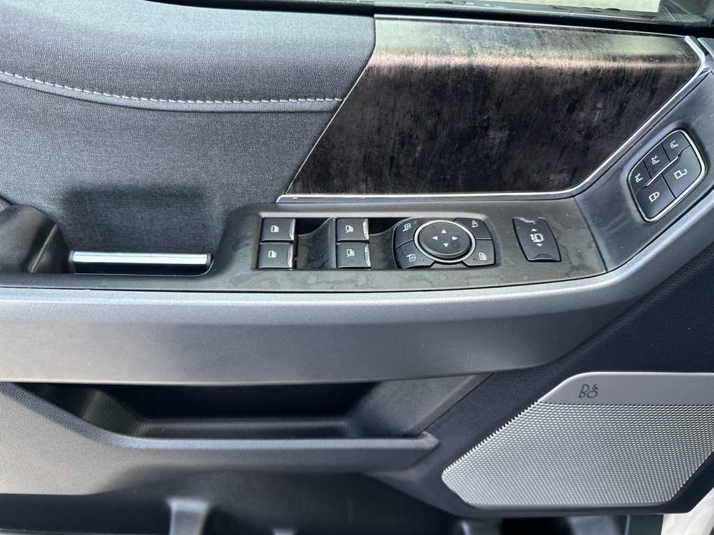 Used 2024 White Ford Lariat image 37
