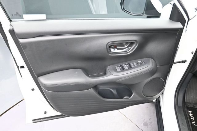 2026 Honda HR-V LX - Photo 14