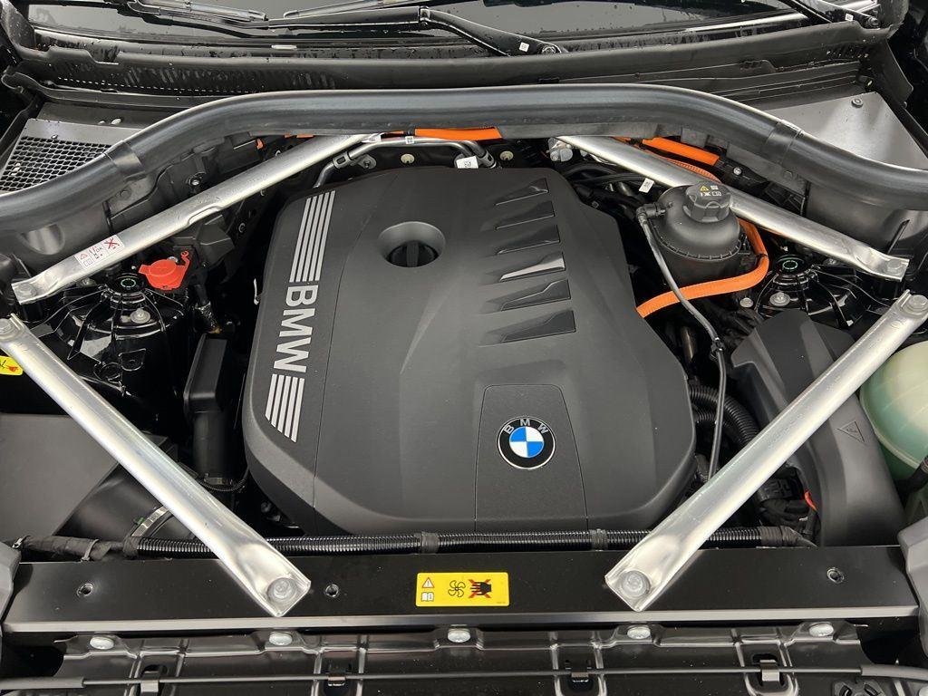 2026 BMW X5 50e - Photo 13