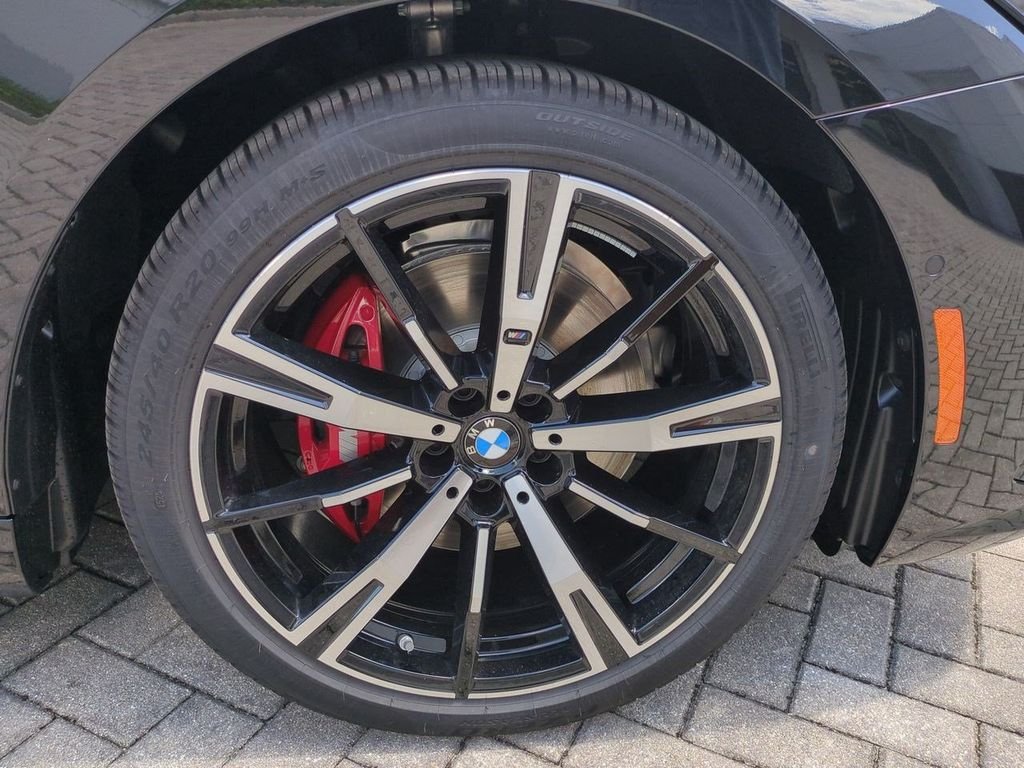 New 2027 Black Sapphire Metallic BMW 530i image 11