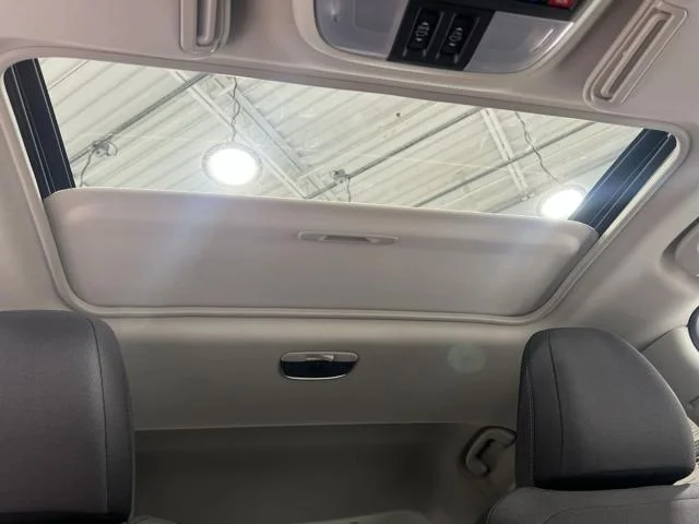 New 2026 ICE SILVER METALLIC Subaru Premium image 21