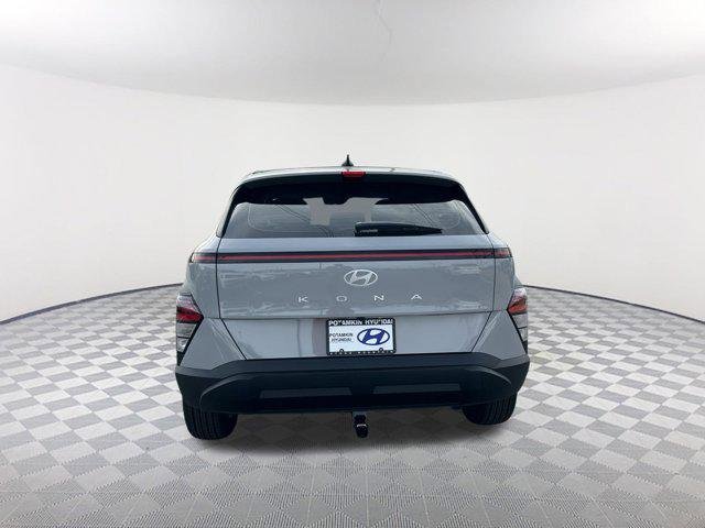New 2026 Cyber Gray Metallic Hyundai SE image 6