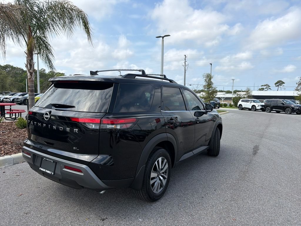 New 2026 Nissan Pathfinder SL 4D Sport Utility