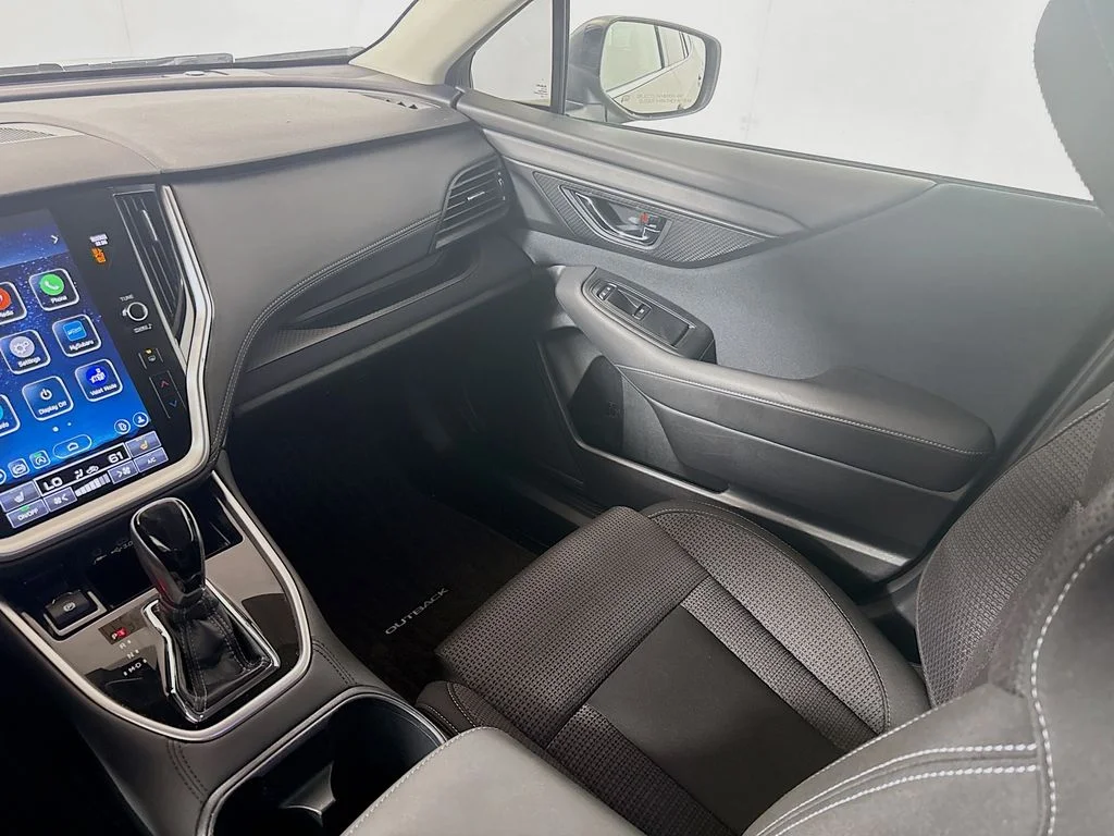 Used 2024 Brilliant Bronze Metallic Subaru Premium image 22