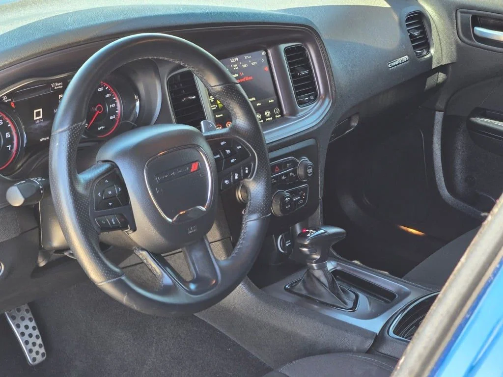 Certified Used 2023  Dodge R/T image 19