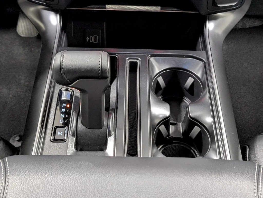 New 2026 Avalanche Ford Lariat® image 10