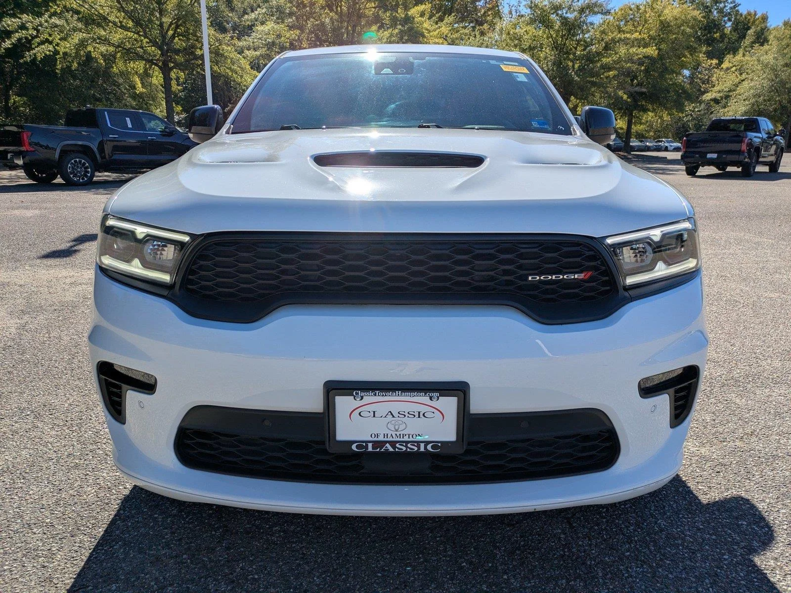 Used 2023 White Knuckle Clearcoat Dodge R/T Plus image 9