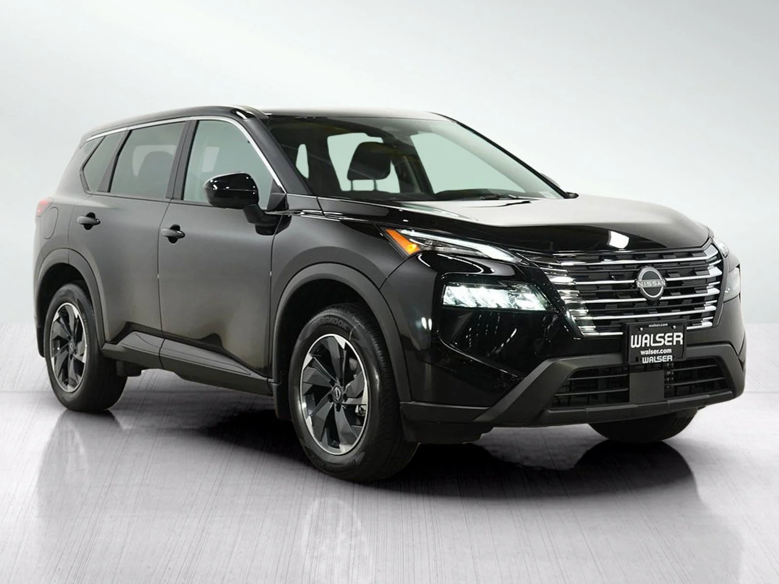 Used 2026 Super Black Nissan SV image 7
