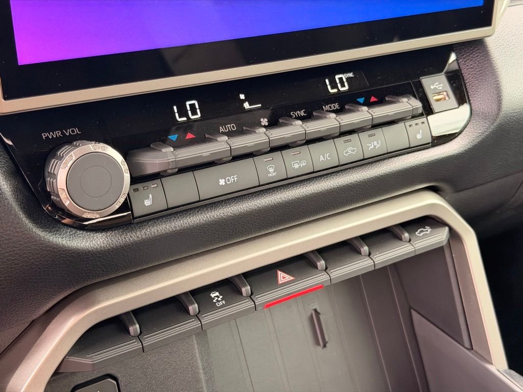 2026 Toyota Tundra SR5 - Photo 26