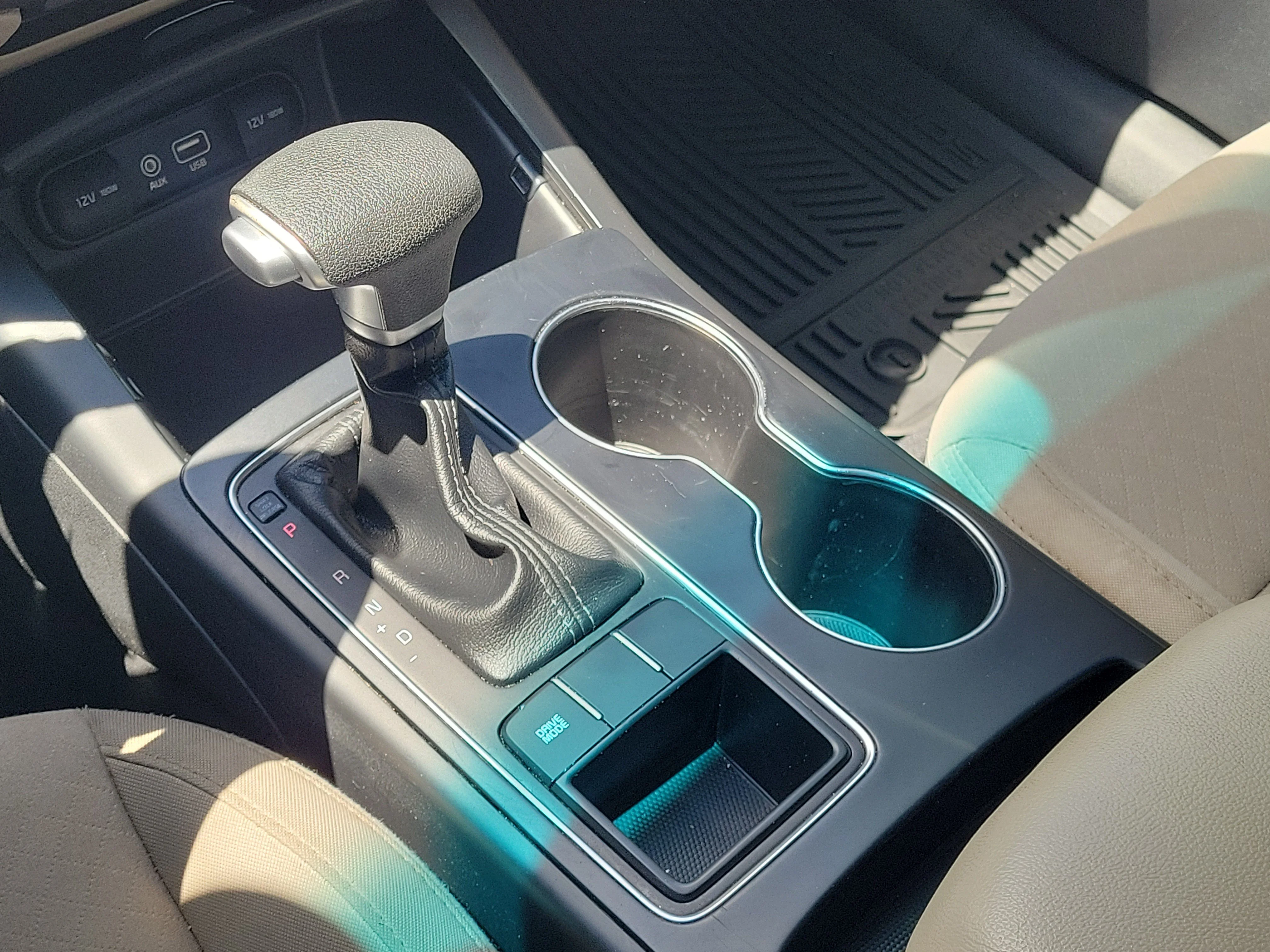 Used 2020 Imperial Blue Kia LX image 25