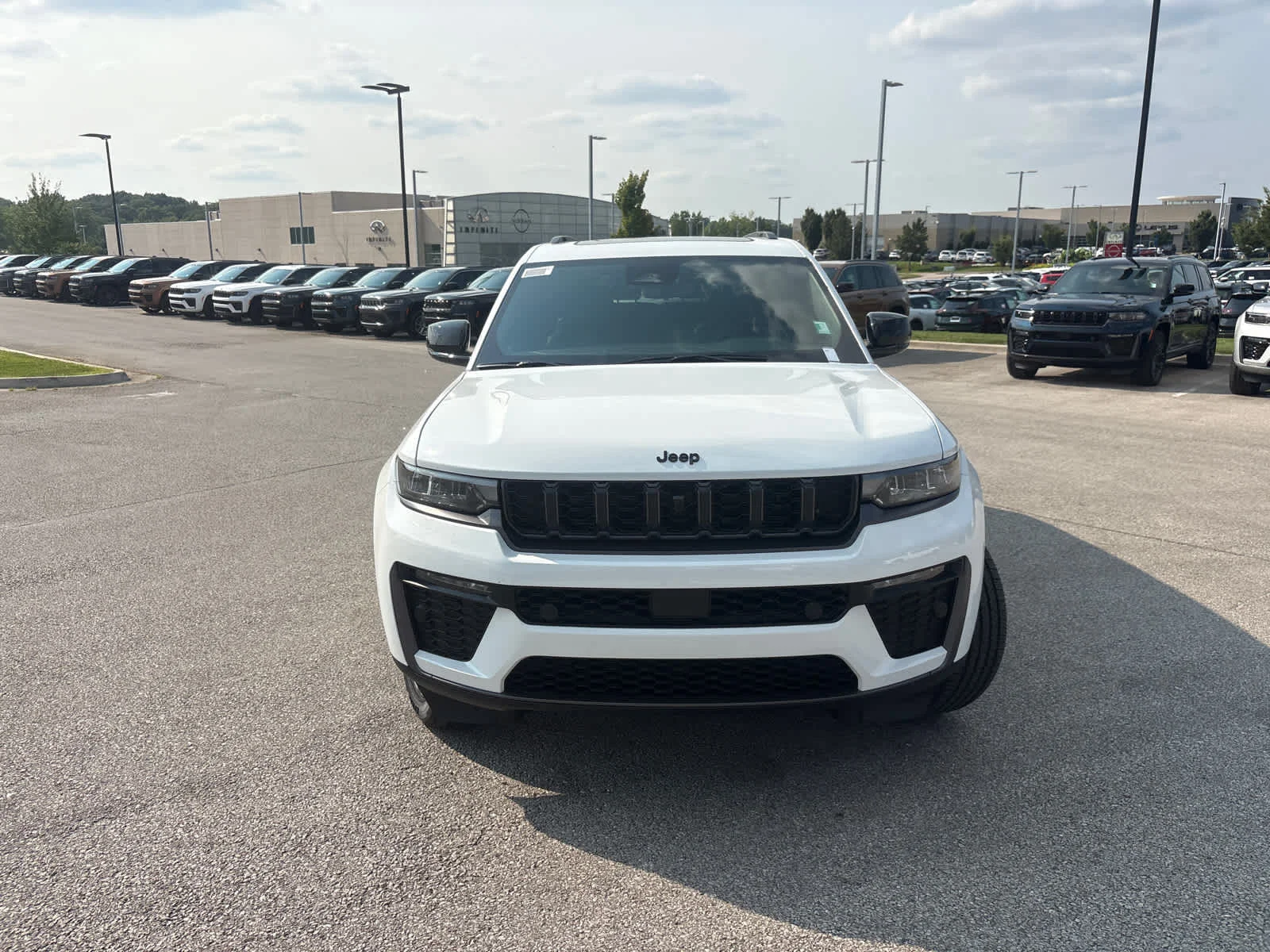 New 2026 Bright White Clearcoat Jeep 85th Anniversary Edition image 4