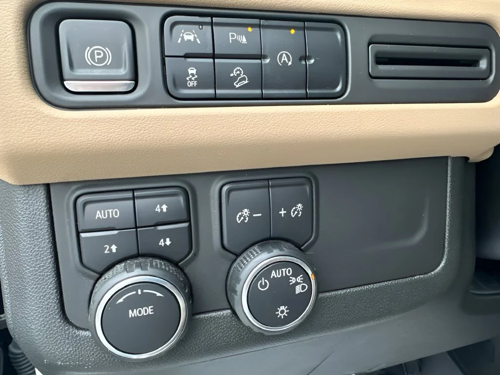2023 Chevrolet Tahoe Premier - Photo 37