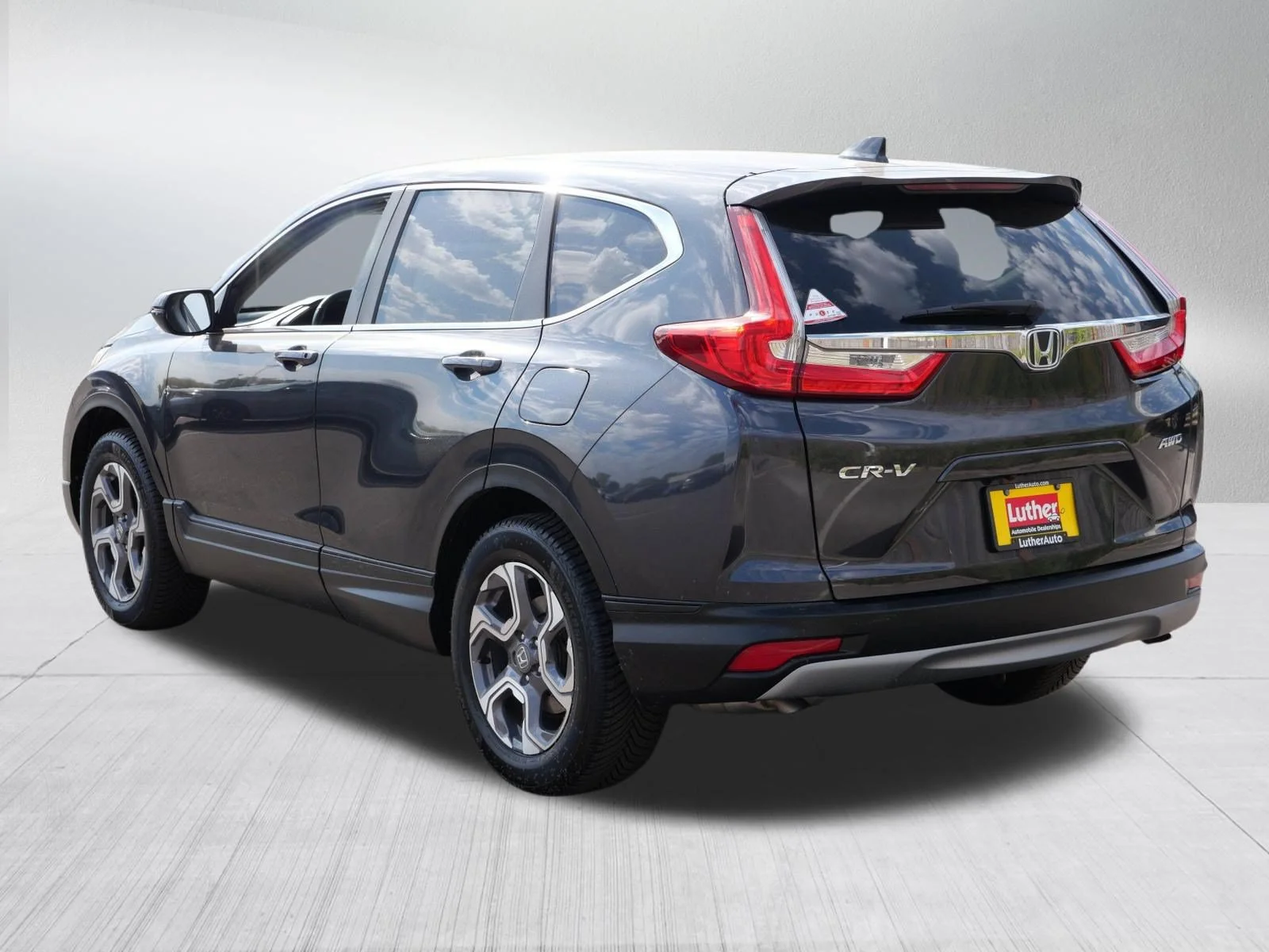 Certified Used 2018 Gunmetal Metallic Honda EX-L image 5
