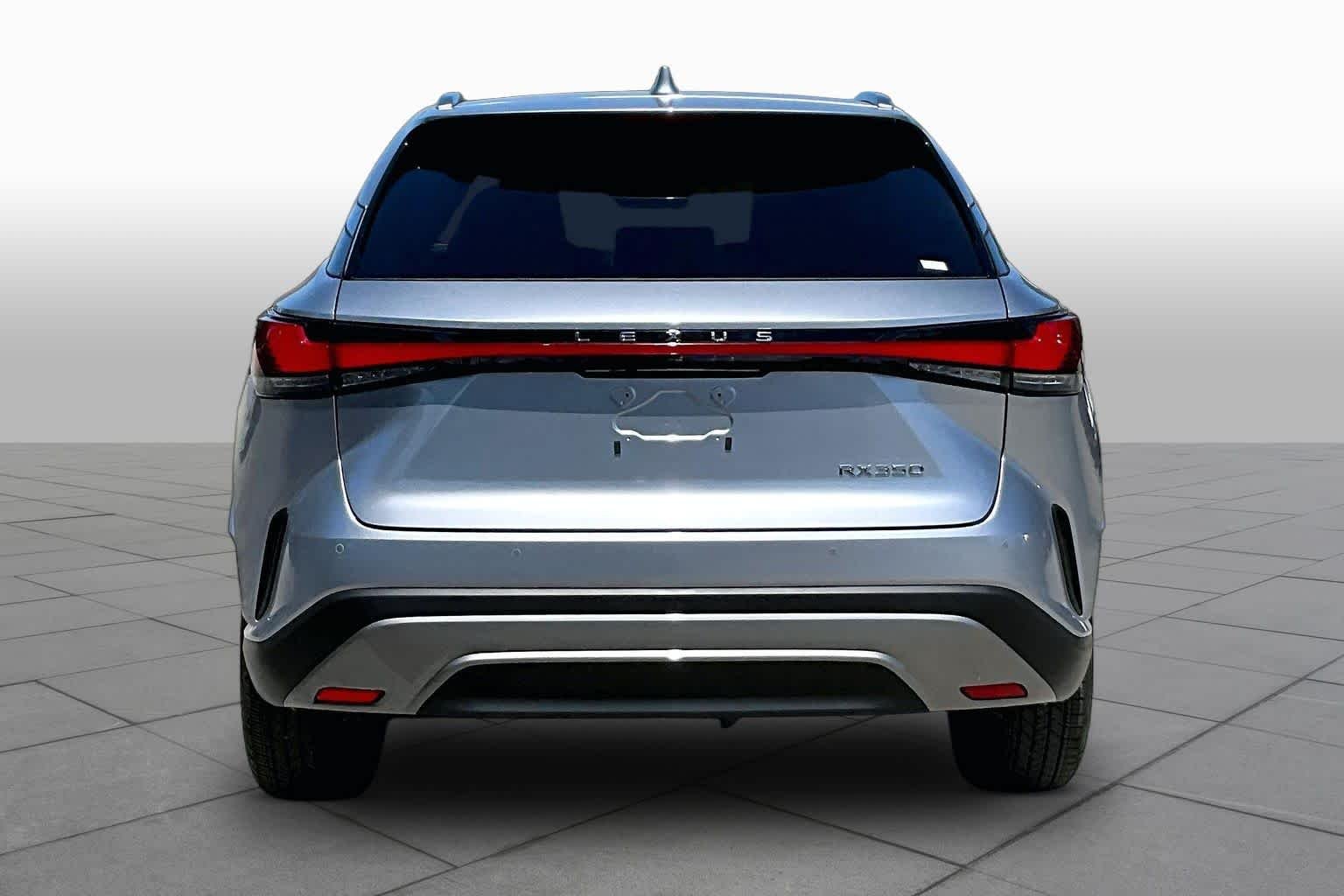 Certified Used 2025 Iridium Lexus Premium image 5
