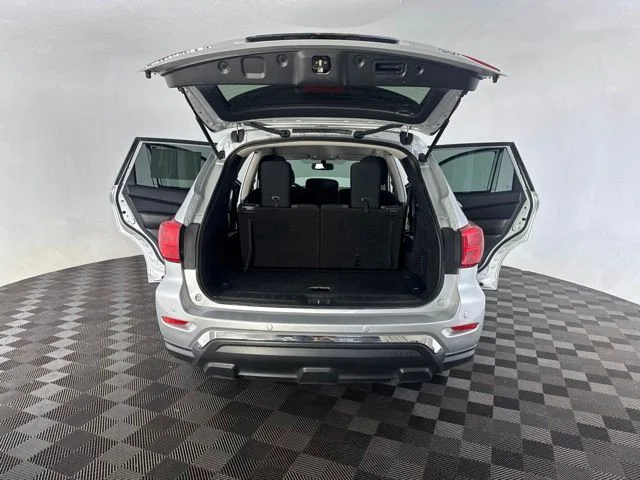 Used 2019 Silver Nissan SV image 15