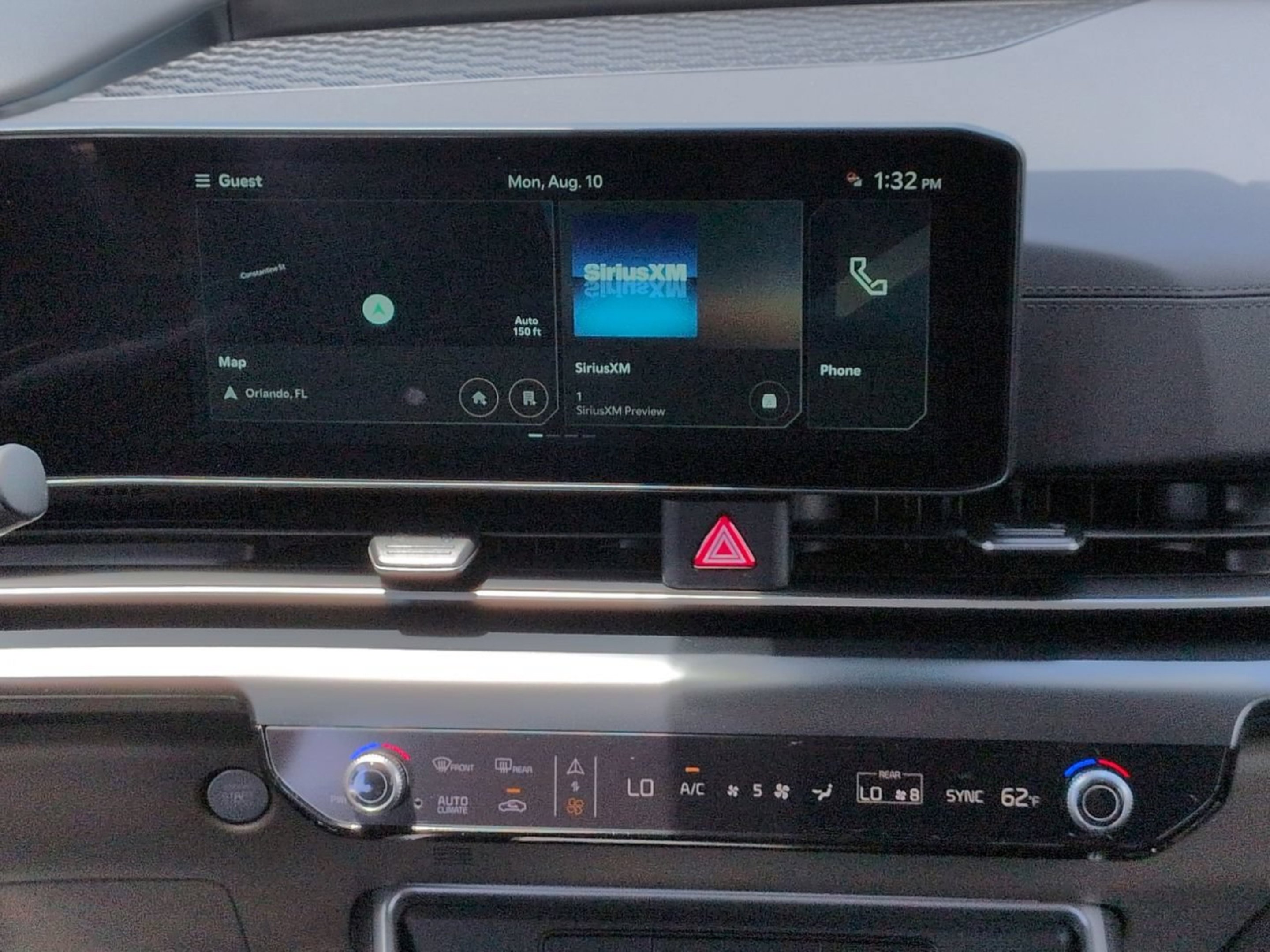 New 2027 Ceramic Silver Kia LXS image 21