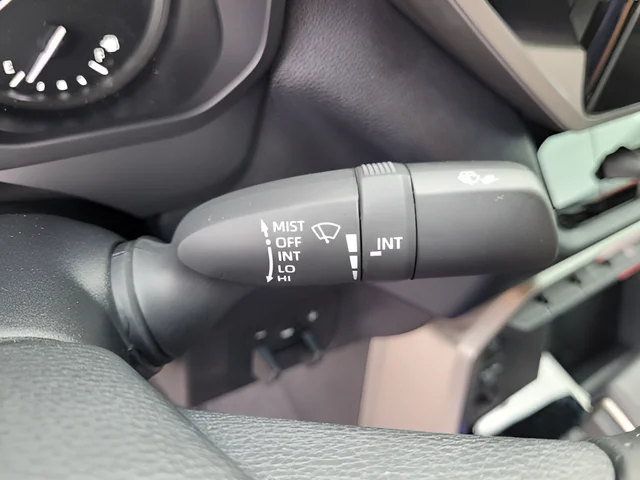 2025 Toyota Tundra SR5 - Photo 27