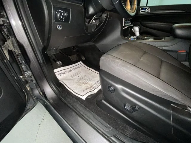 Used 2021 Gray Jeep Laredo E image 12