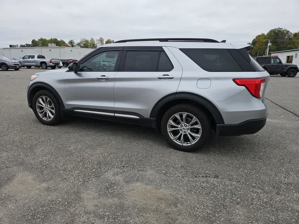 Used 2022  Ford XLT image 3