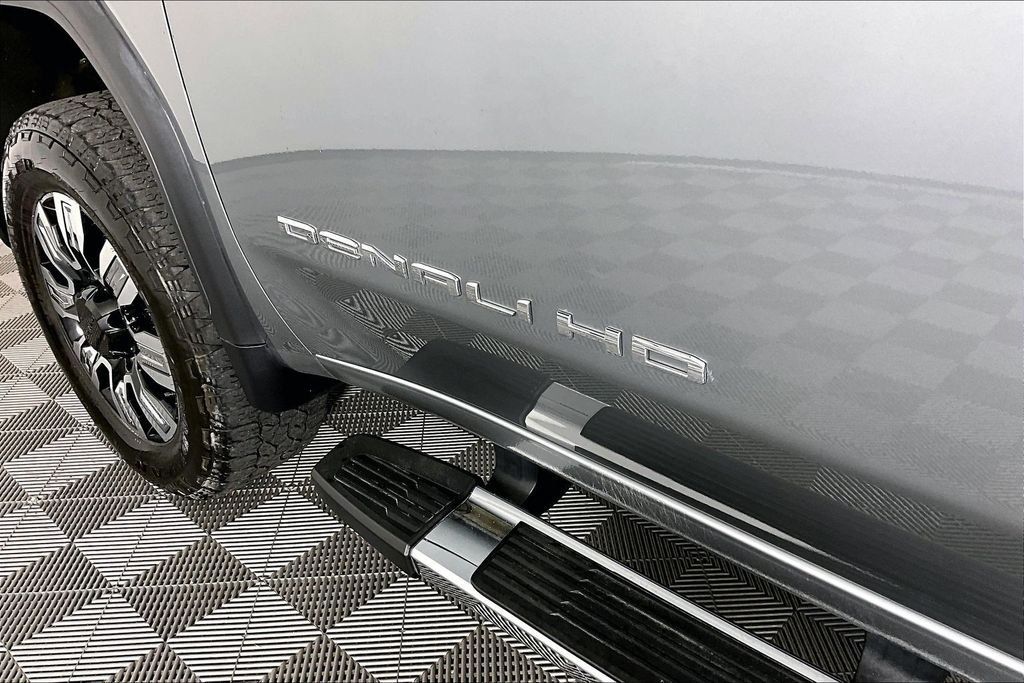 Used 2024 Silver GMC Denali image 24