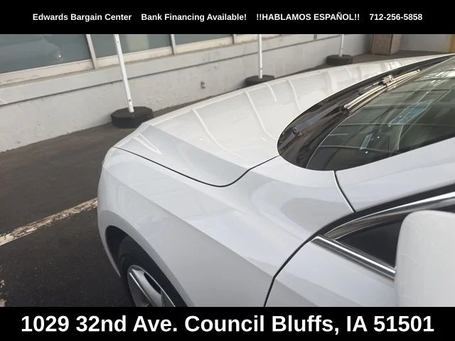 Used 2013 White Volkswagen 2.5 SE image 17