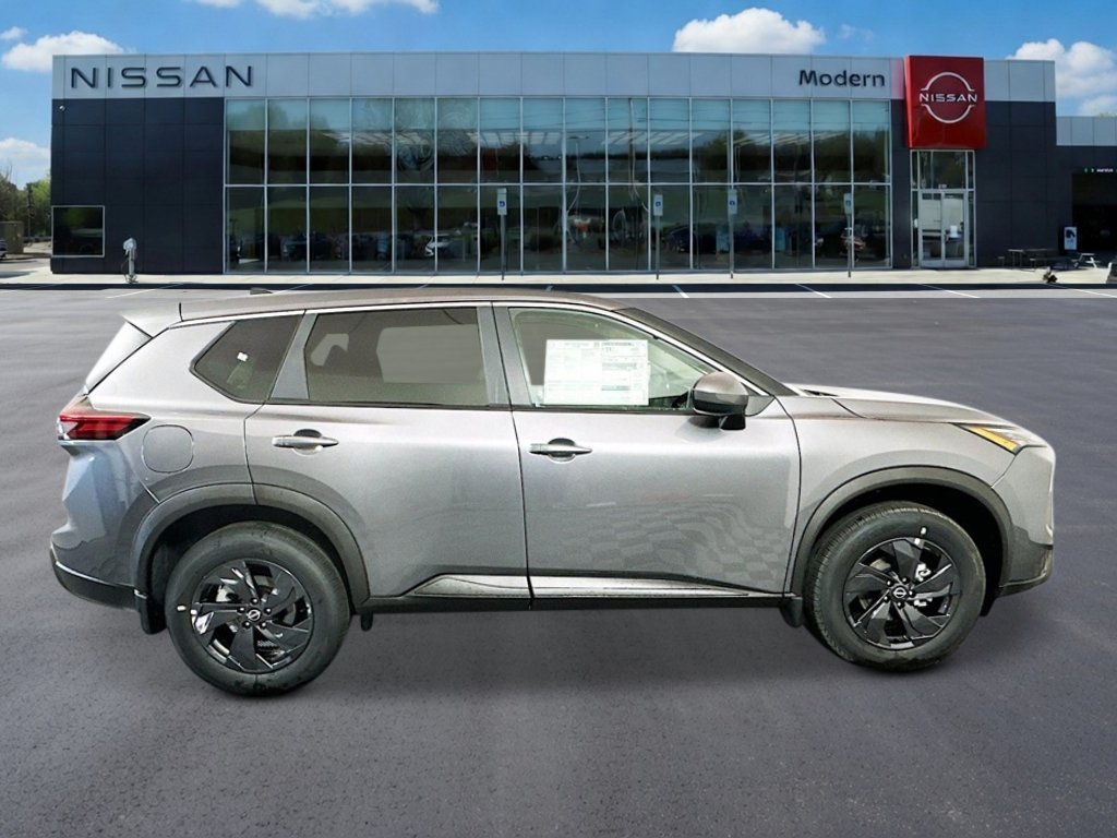 New 2027 Gun Metallic Nissan SV image 6