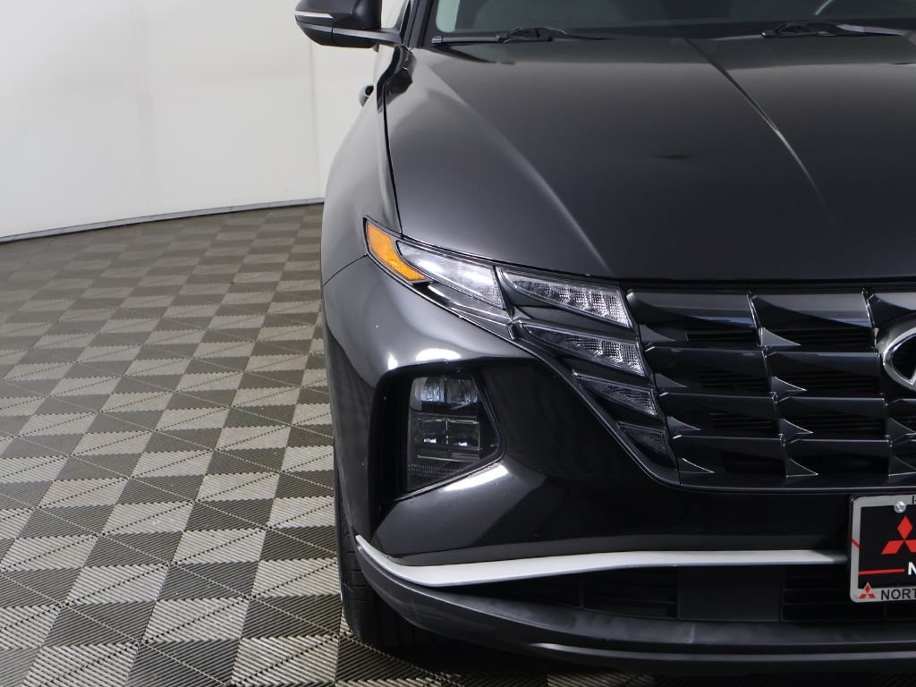 Used 2023 Black Hyundai SEL image 12