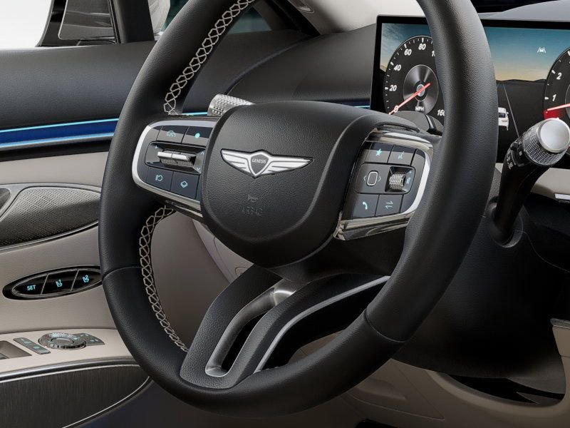 New 2027 White Genesis 2.5T Select image 14