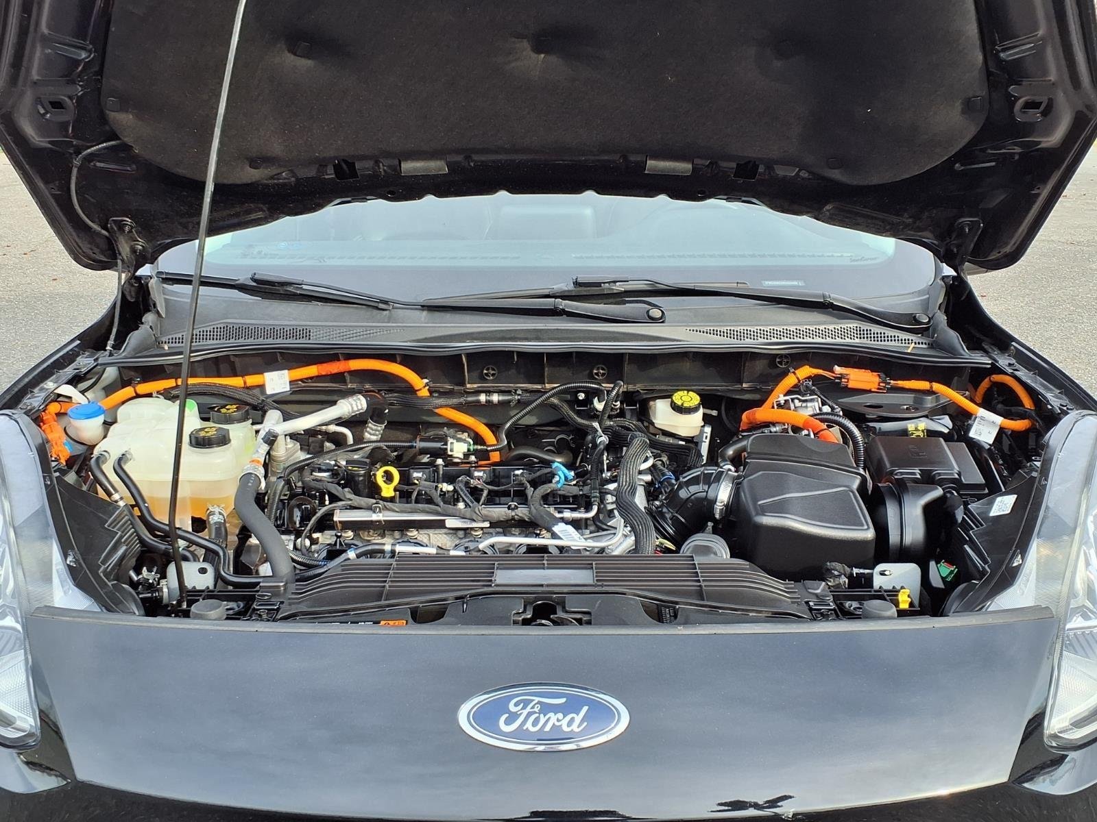 Used 2022 Agate Black Metallic Ford SEL Plug-In Hybrid image 30