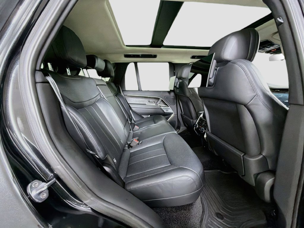Certified Used 2023 Black Land Rover First Edition image 30