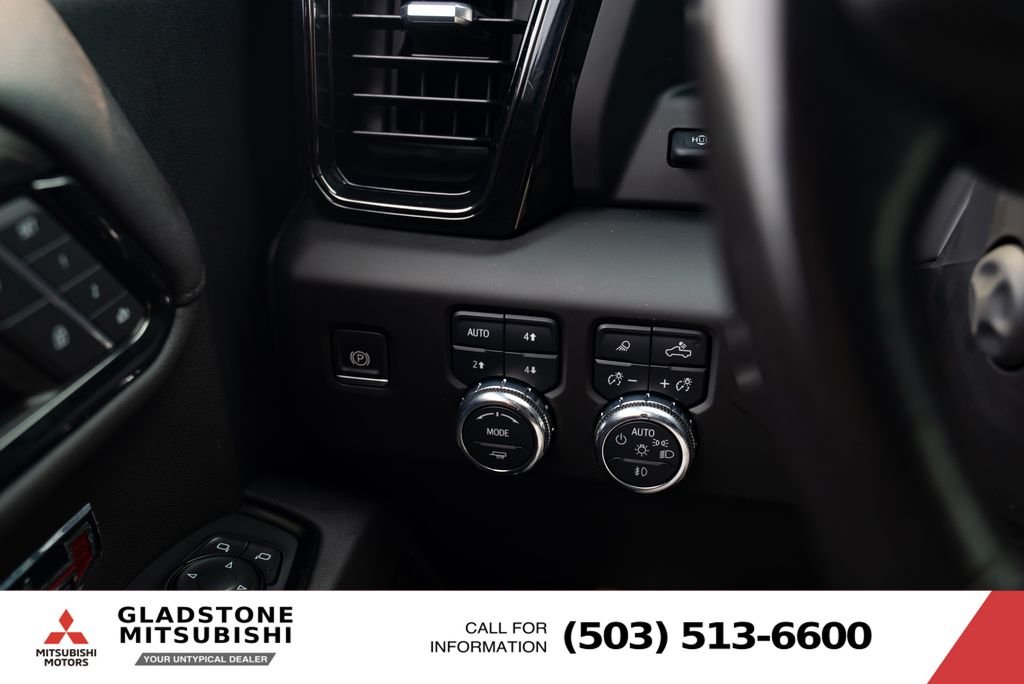 Used 2022 Summit White GMC AT4 image 15