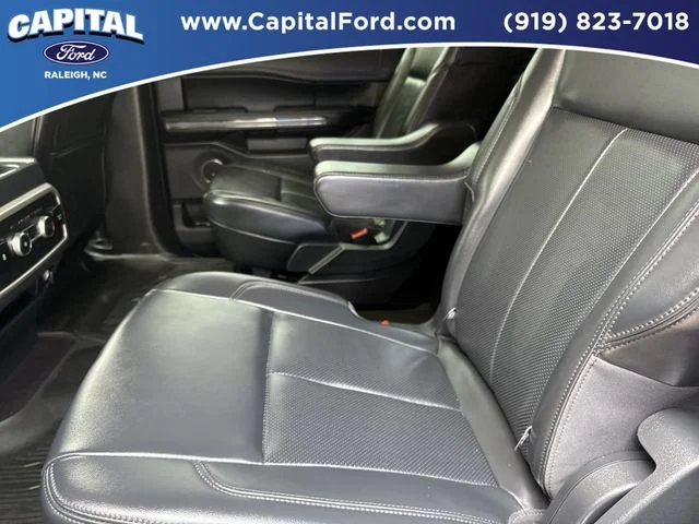 Used 2023 Black Ford XLT image 18