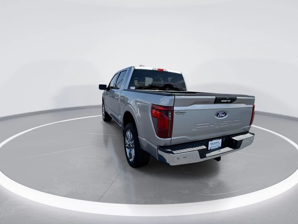 Used 2024 Silver Ford XLT image 6
