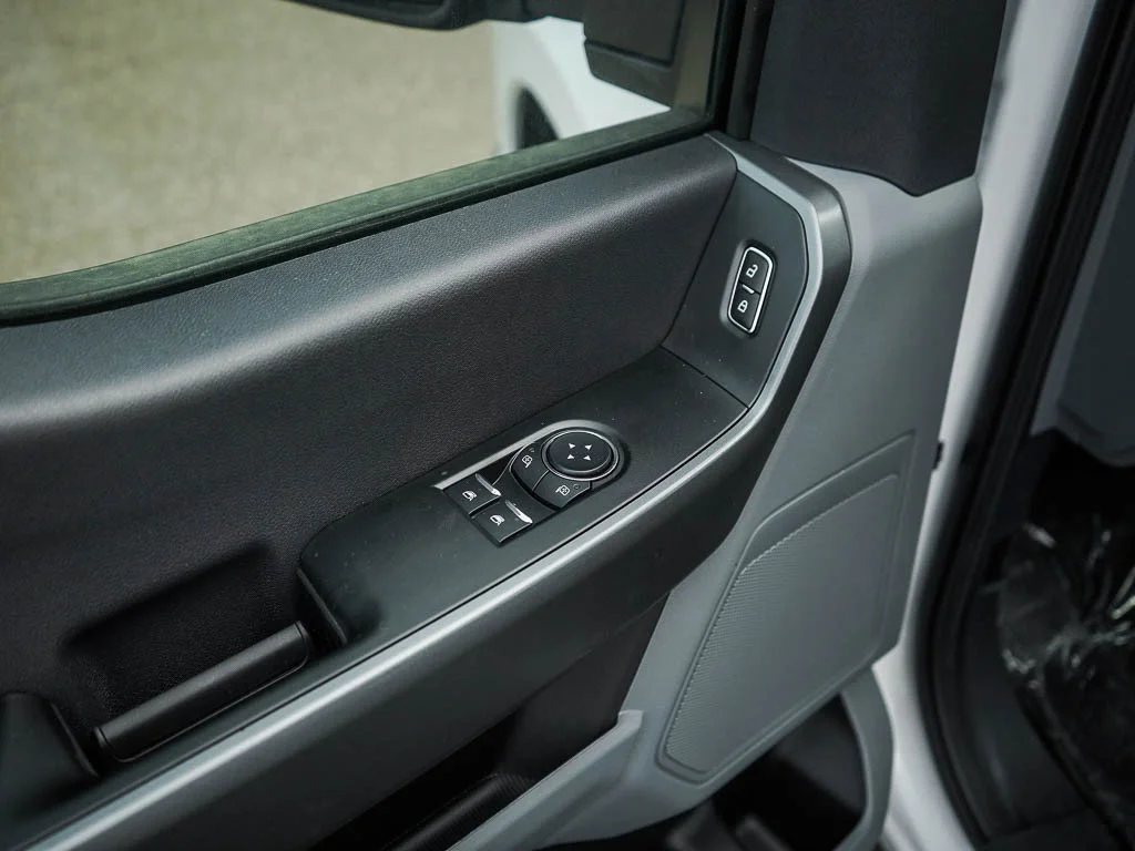 New 2026 Oxford White Ford F-350® XLT image 15