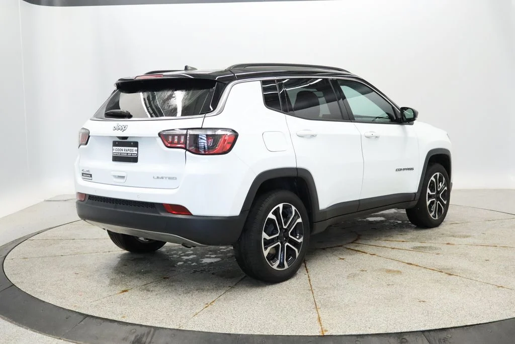 Used 2024 White Jeep Limited image 6