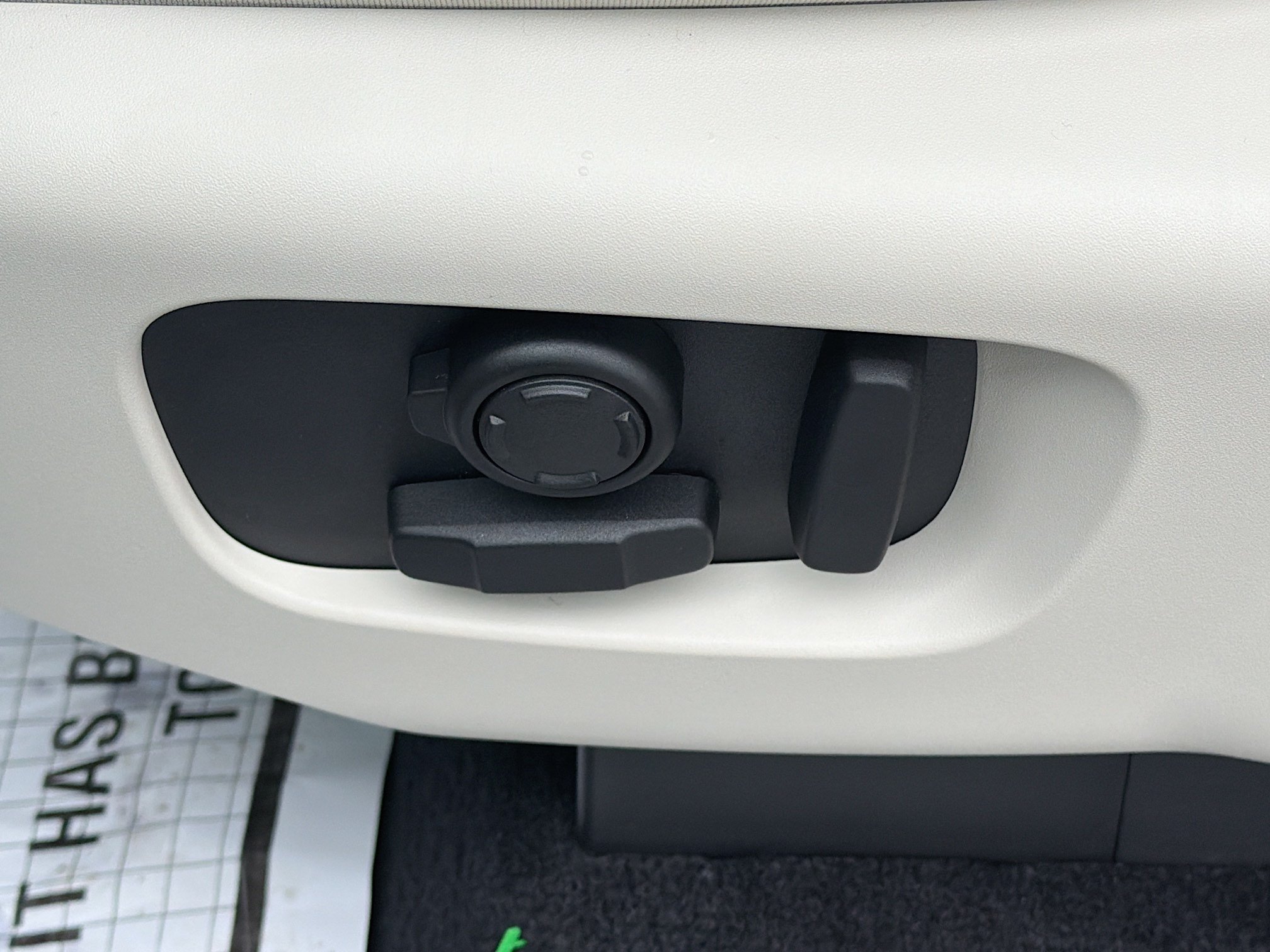 New 2026 Fuji White Land Rover Gemini Edition image 26