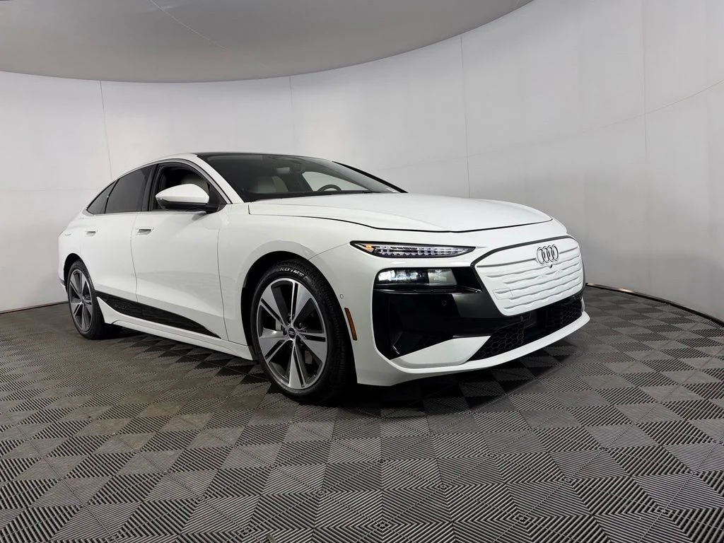 Used 2025 White Audi Prestige image 5