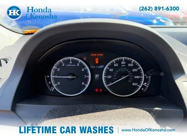 Used 2016  Acura Base image 4