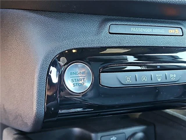 Used 2025 Red Ford ST-Line Front-Wheel Drive image 18