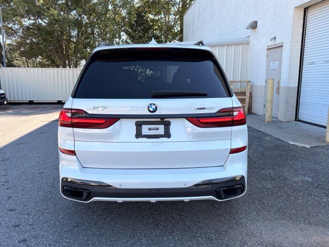 Used 2021 Mineral White Metallic BMW xDrive40i image 5