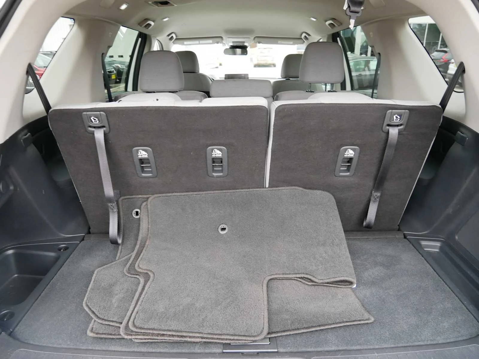 2023 Honda Pilot LX - Photo 54