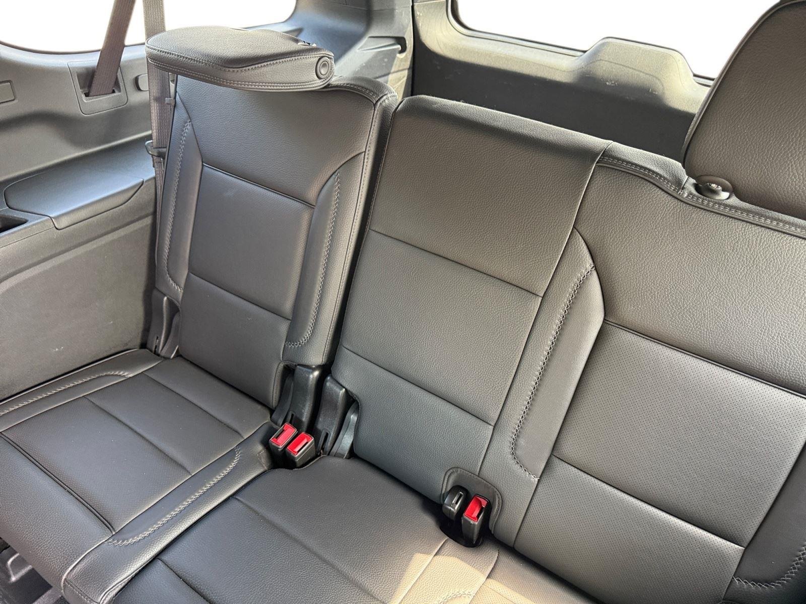 Used 2025 Sterling Metallic GMC Denali image 19