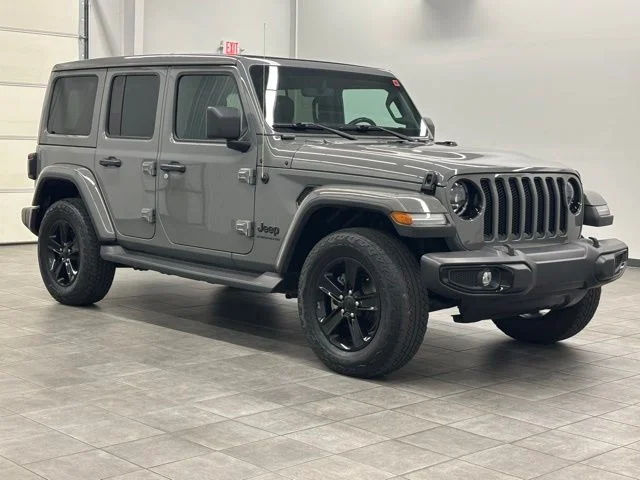 2023 Jeep Wrangler Sahara Altitude's photo