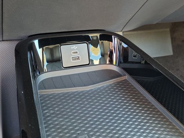 New 2026 Glacier Gray Metallic Tri-coat Ford Premium image 10