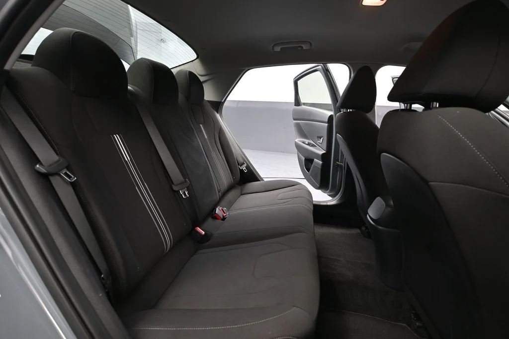 Used 2021 Gray Hyundai SEL image 40