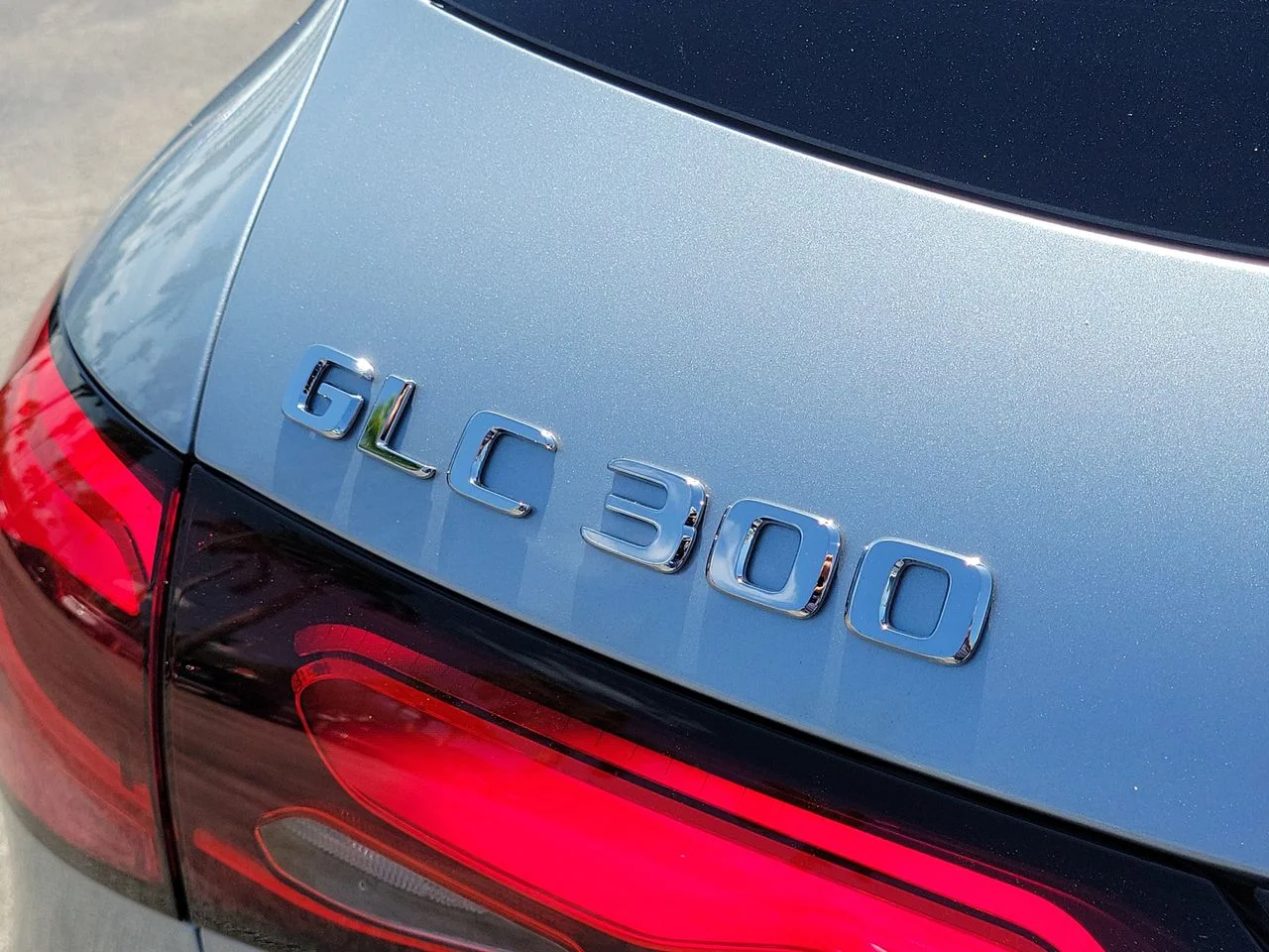 New 2026 Cirrus Silver Metallic Mercedes-Benz GLC 300 image 7